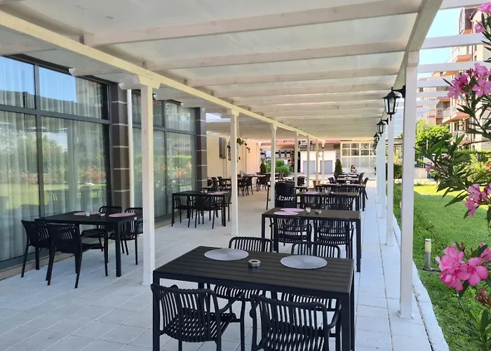 Cozy By Julie * Sunny Beach