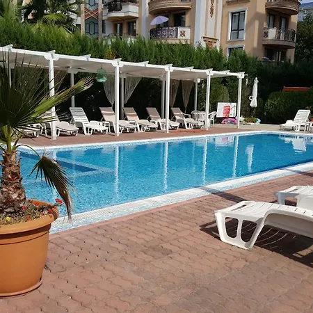 Cozy By Julie Napospart